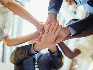 李克強對高校畢業生就業創業作出重要批示