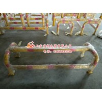 供應(yīng)燃?xì)夤艿婪雷矙凇⑿^(qū)設(shè)施防撞欄、U型防撞護(hù)欄廠家直銷