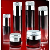 化妝品玻璃瓶生產廠家 玻璃化妝品瓶生產廠家