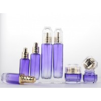 玻璃套裝瓶生產(chǎn)廠家，玻璃包裝瓶生產(chǎn)廠家，玻璃分裝瓶生產(chǎn)廠家